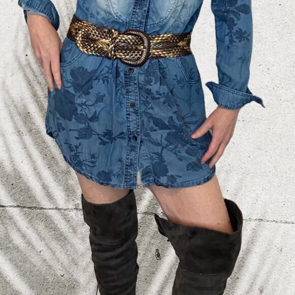 American Eagle Outfitter Floral Chambray Buttondown Long Sleeve Dress - Picture 2 of 2